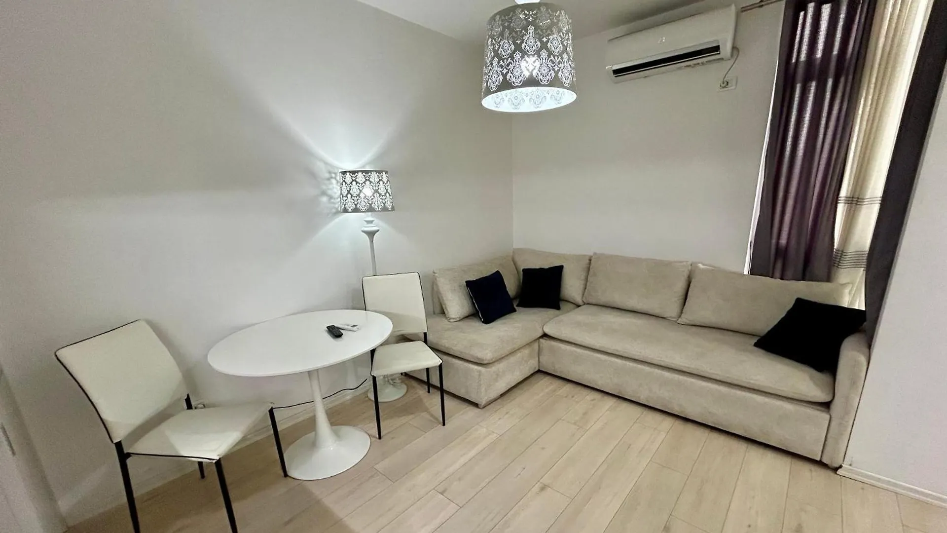 A&X Lovely And Central Apartment - 24H Self Check-In Tirana