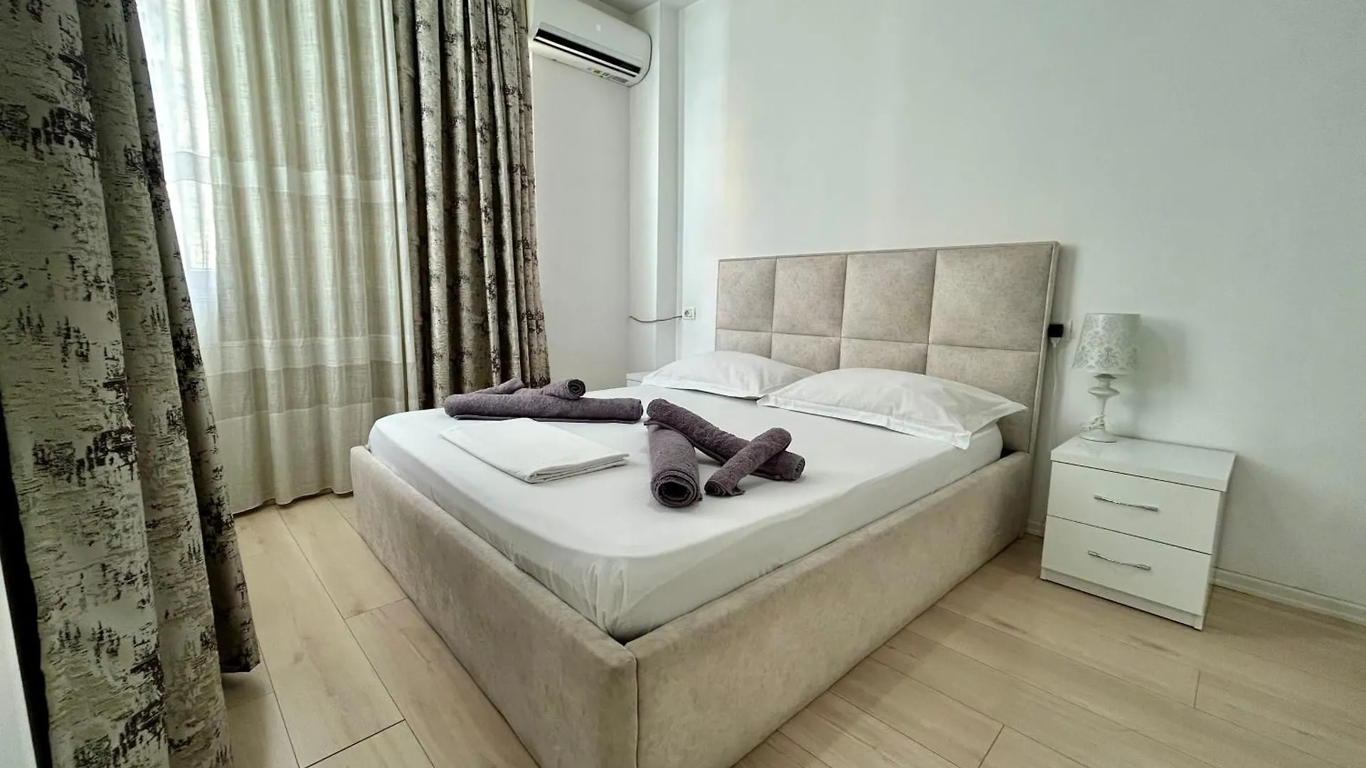A&X Lovely And Central Apartment - 24H Self Check-In Tirana Albania